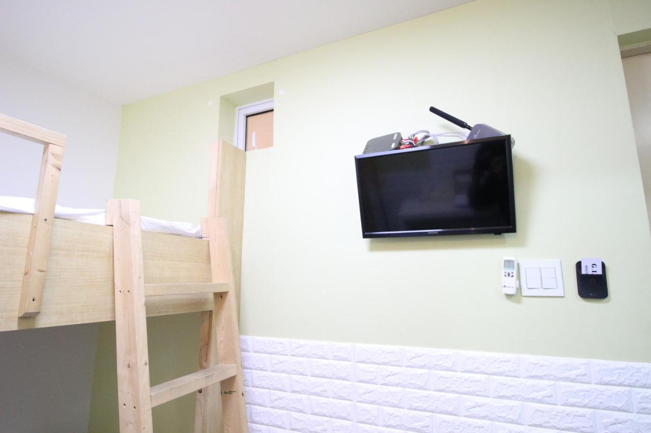 Hotel Golden Park Myeongdong Seoul Bagian luar foto